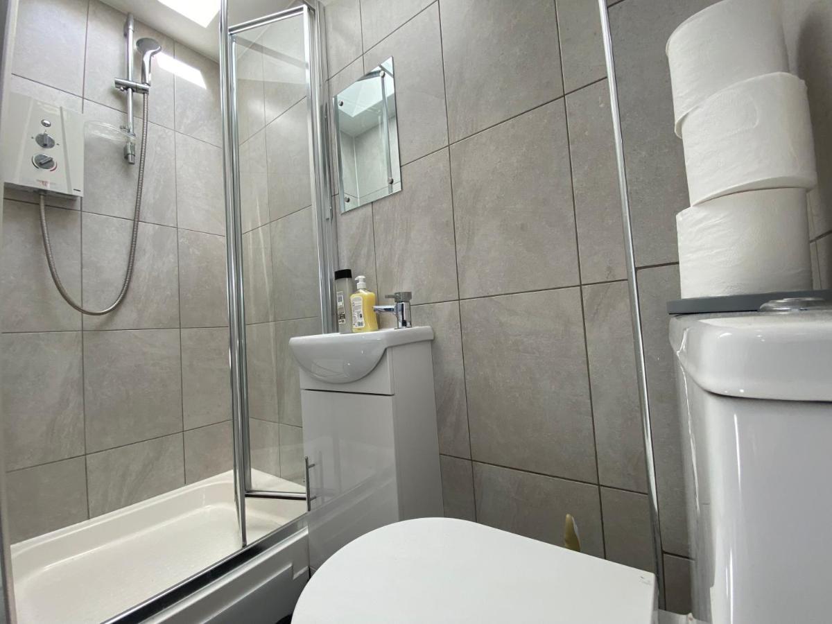 Homestay Nice Living Serviced 2